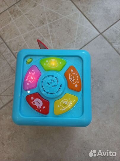 Развивающий кубик бу