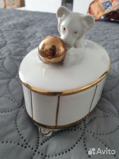 Шкатулка-лев