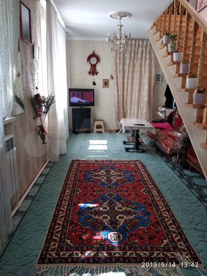 Дом 230 м² на участке 2,5 га