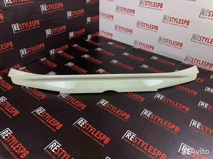 Спойлер Под стекло Lexus LX570 с16г