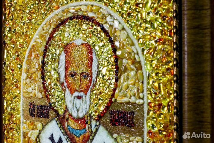 Картина из янтаря 