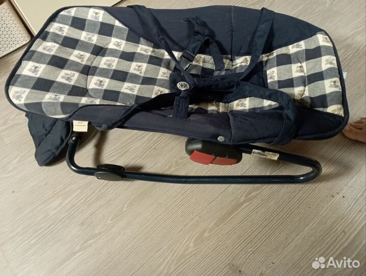 Шезлонг детский