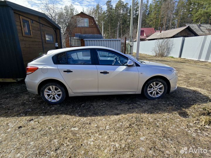 Chevrolet Cruze 1.6 AT, 2012, 182 268 км