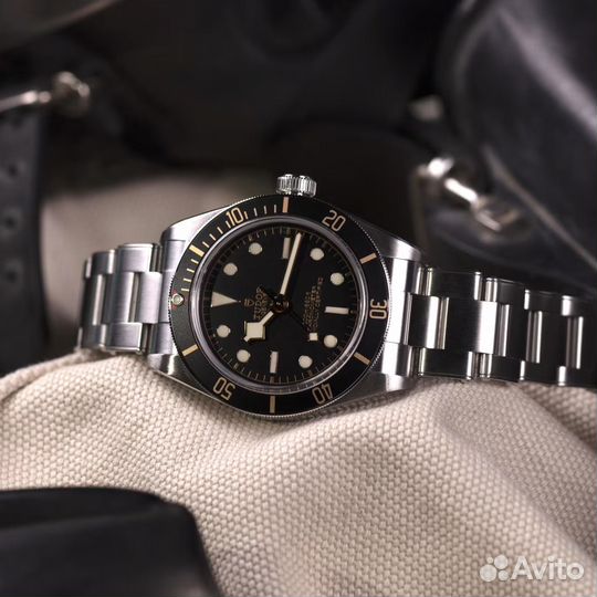 Часы Tudor Black Bay 58 39 mm M79030N-0001