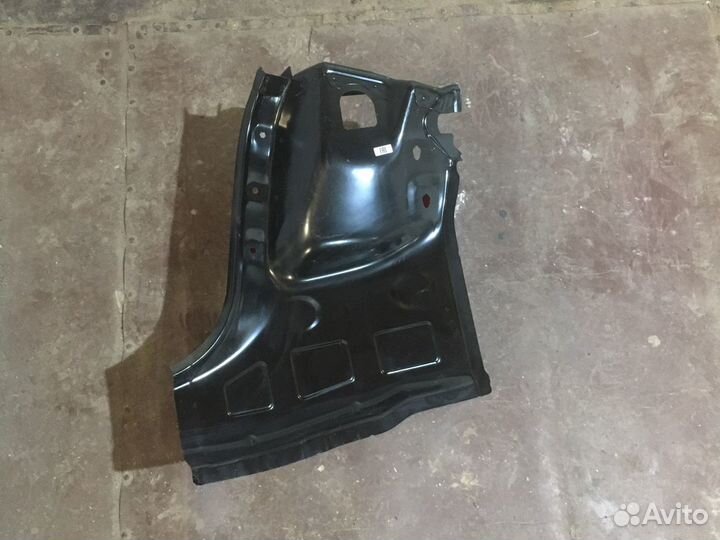 Суппорт левого фонаря Skoda Rapid