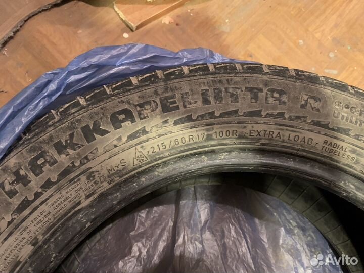 Nokian Tyres Hakkapeliitta R 215/60 R17 100R