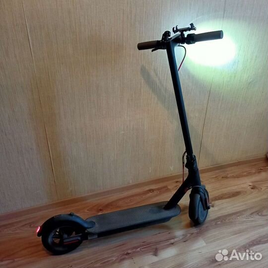 Электросамокат Xiaomi 1S