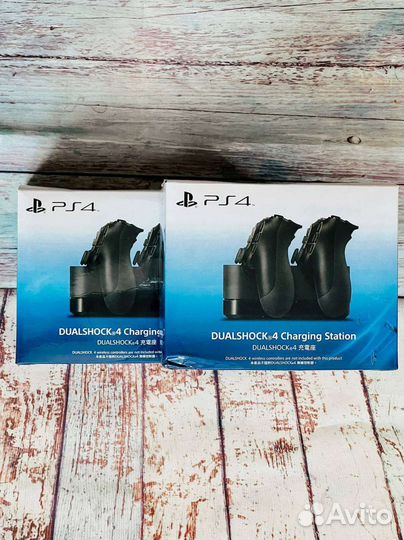 Оптом Dualshock 4 charging station