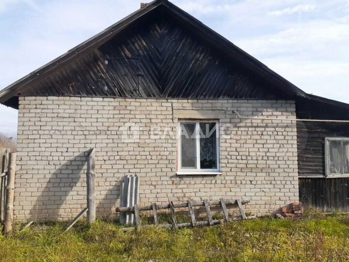 Дом 43 м² на участке 9 сот.