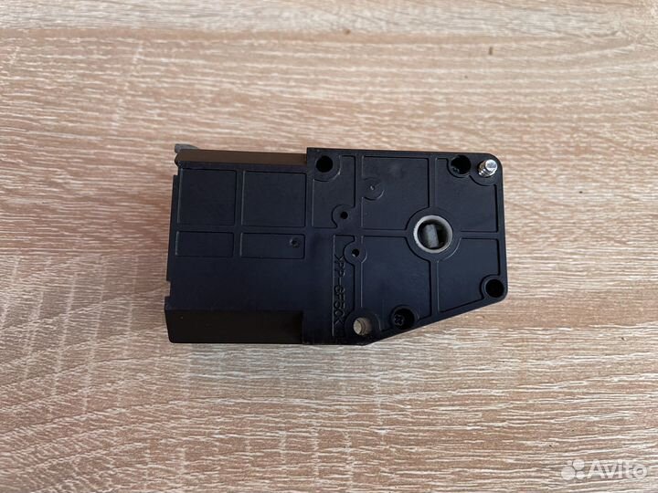 Моторчик заслонки печки Mitsubishi Pajero Sport II