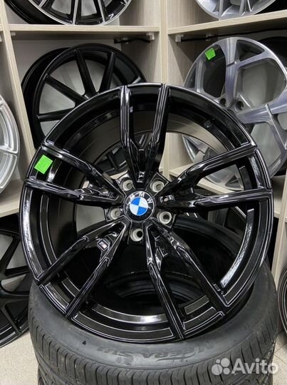 792 M стиль BMW r19 5*120 разноширокие