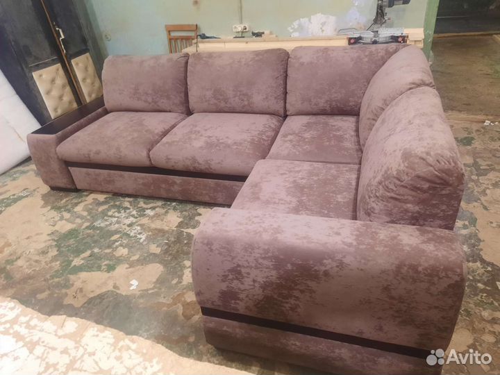 Перетяжка и ремонт мягкой мебели