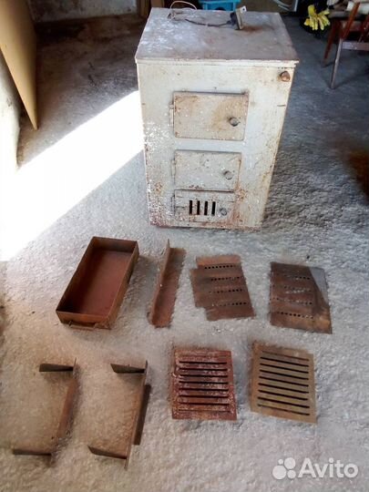 Котел производства СССР универсальный топочный