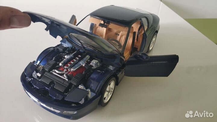 Модель Bburago 1 18 ferrari 456 GT 1992