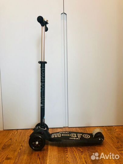 Детский самокат Micro maxi deluxe