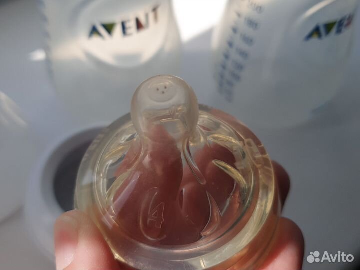 Бутылочки для кормления avent