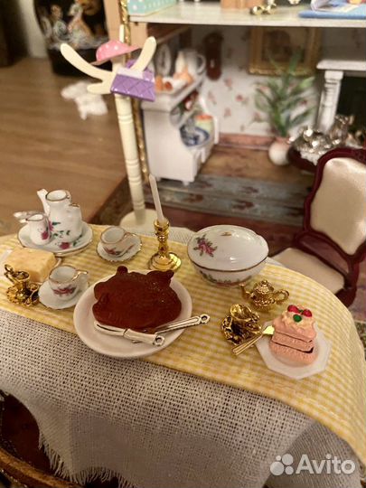 Кукольный домик чемоданчик Двухэтажный