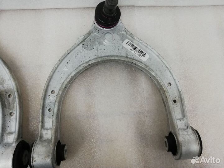 Рычаг передней подвески верхний BMW G30