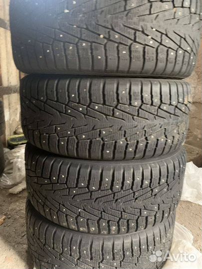 Nokian Tyres Hakkapeliitta 7 275/40 R20 106T