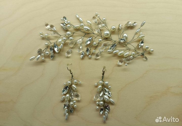 Свадебное украшение в волосы и серьги