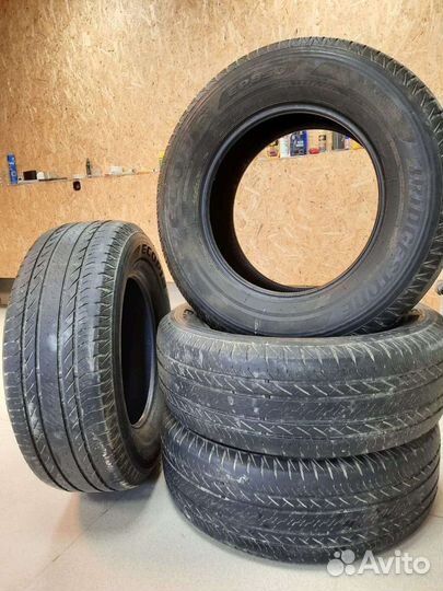 Bridgestone Ecopia EP850 265/65 R17