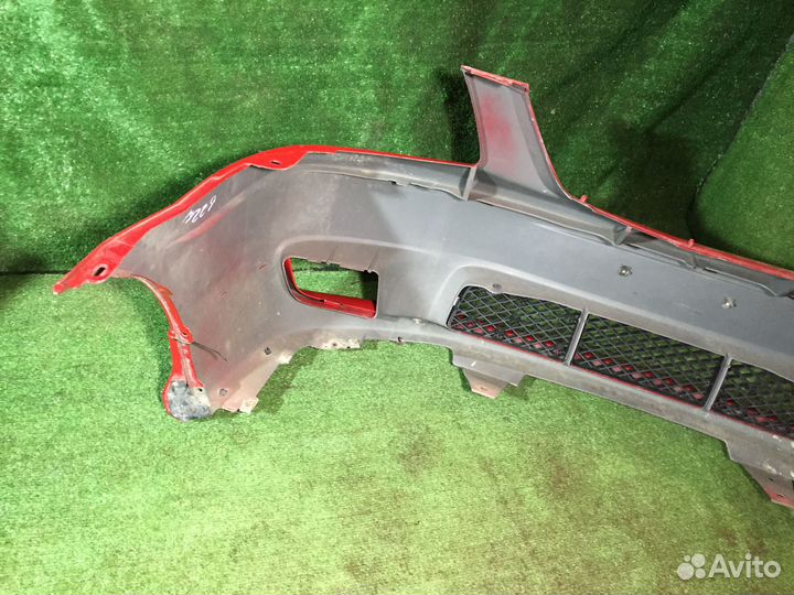 Бампер передний дорест Mazda MPV LW5W lwew Красный