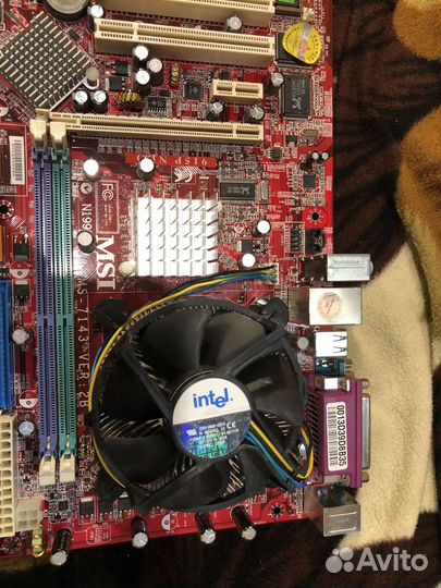 Материнская плата с pentium-4