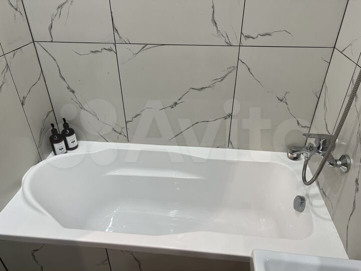 1-к. квартира, 48 м², 4/9 эт.