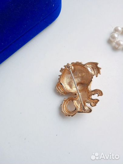 Брошь винтаж Monet США