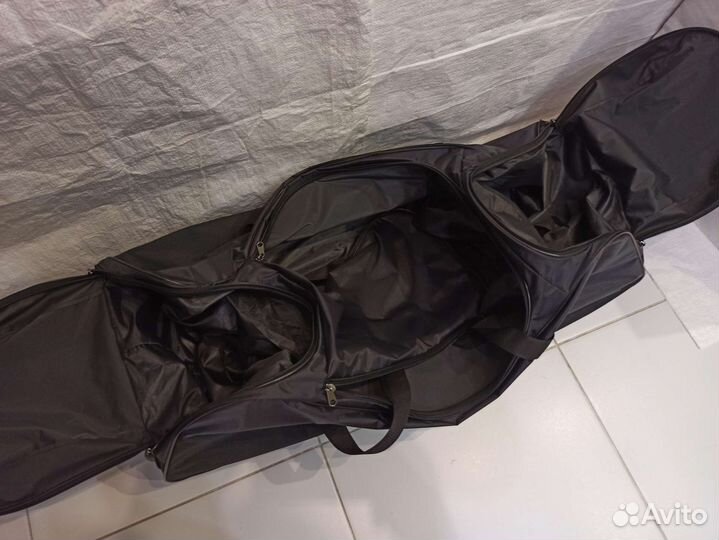 Спортивная сумка Reebok хоккейный баул на колесах