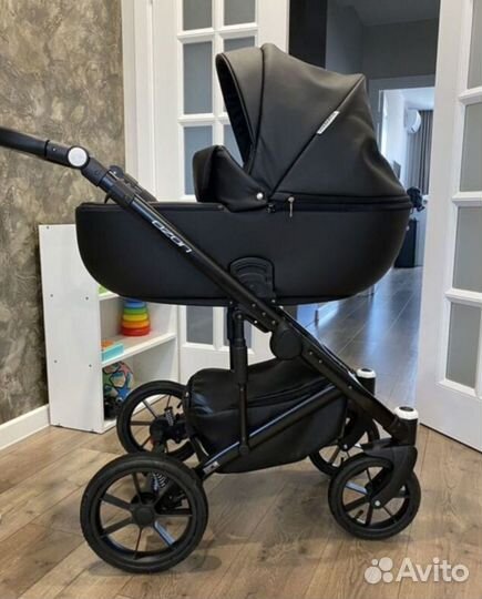 Коляска riko basic ozon 3 в 1 чёрная эко кожа