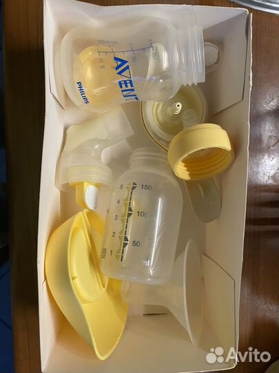 Молокоотсос medela ручной