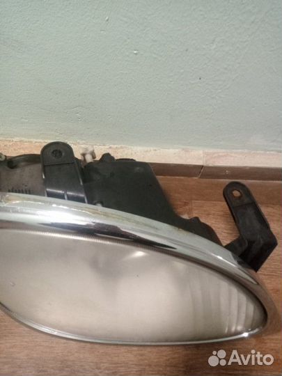 Фара правая Газ Волга 31105 1105 406 2004