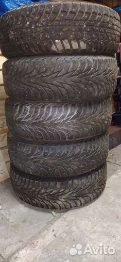 Yokohama IceGuard Stud IG65 215/60 R17 100T