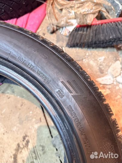 Michelin Agilis 215/55 R17