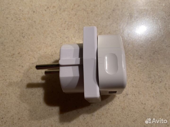 Зарядное устройство