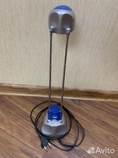 Лампа настольная