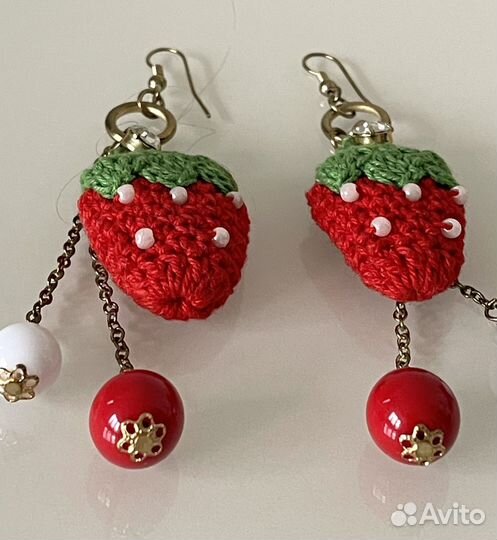 Новые серьги Клубнички