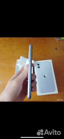 iPhone 11, 128 ГБ