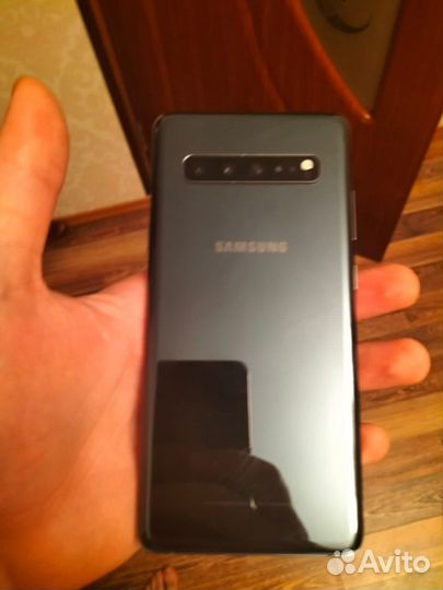 Samsung Galaxy S10 5G Single sim, 8/512 ГБ