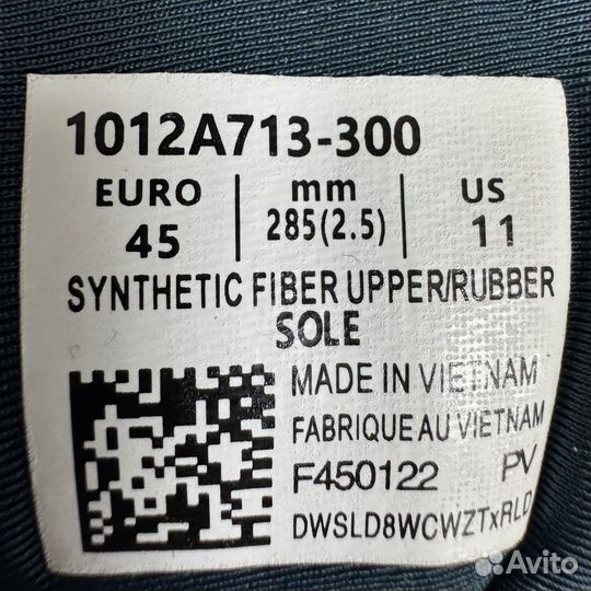 Кроссовки asics gel-kayano 27 45размер