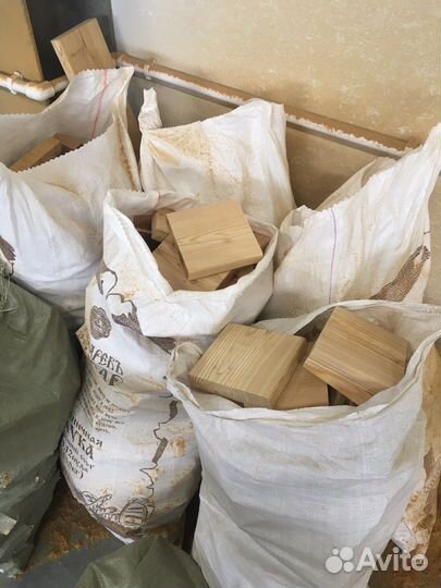 Дрова в мешках