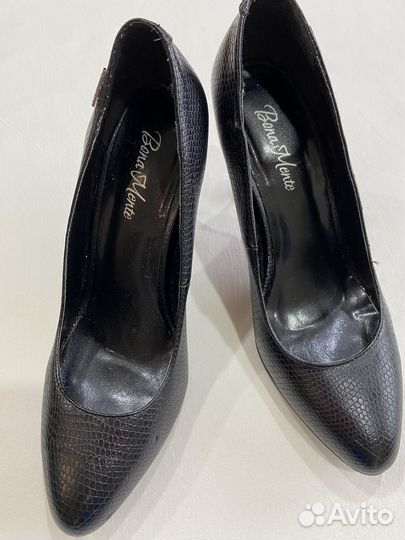 Туфли женские классика 38 р