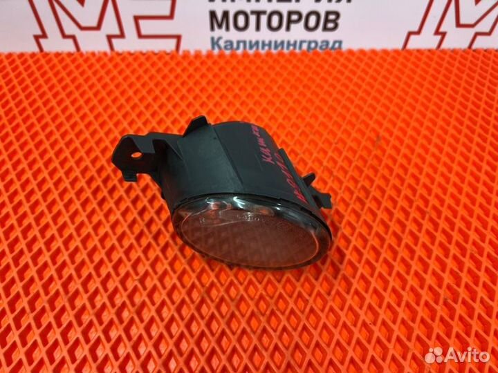 Фара противотуманная передняя правая Nissan