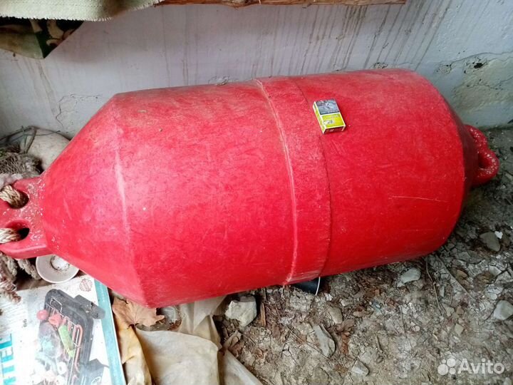 Буй надводный усиленный четырех-рымный