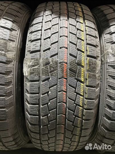 Hankook Nordik IS RW08 225/60 R17 99T