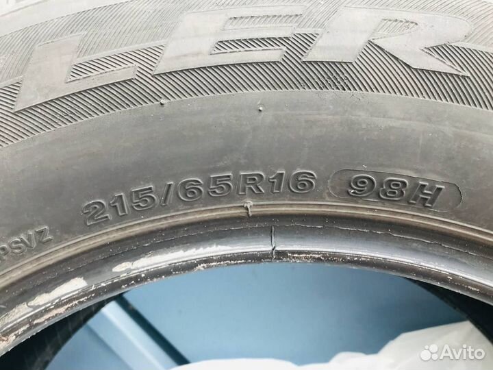 Bridgestone Dueler H/P 215/65 R16 98
