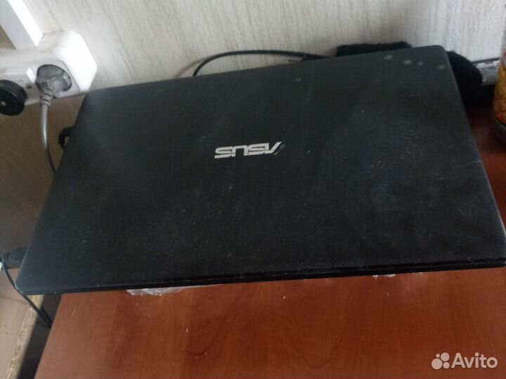 Ноутбук asus