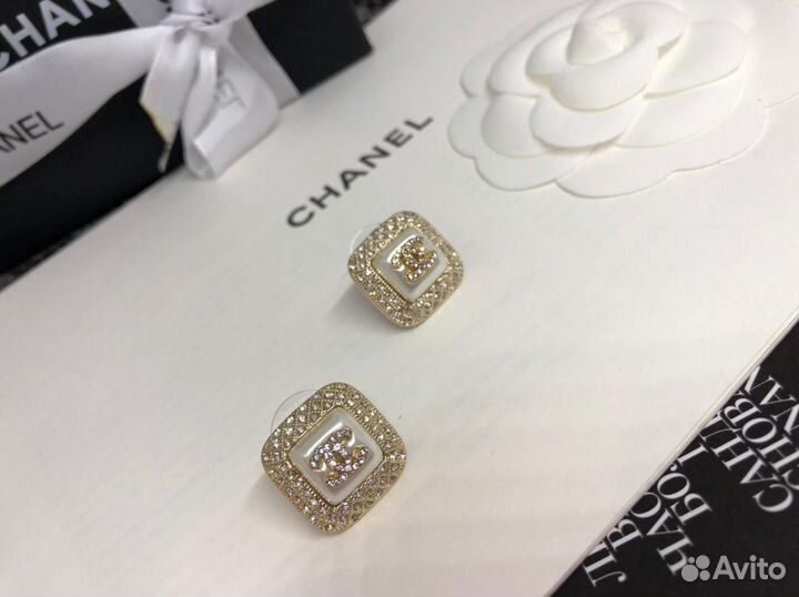 Серьги chanel
