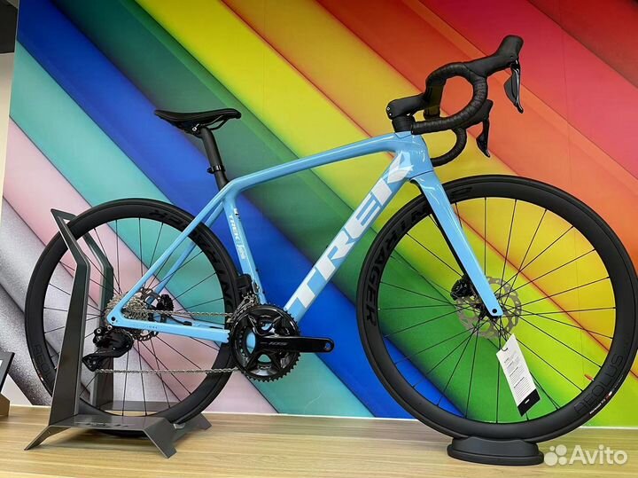 Trek Emonda SLR 6 team